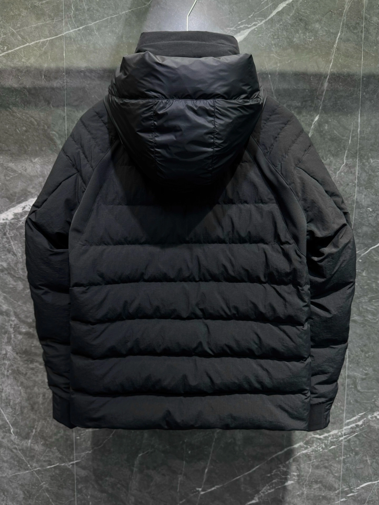 wg.luxury-- 6oos5 Down jacket item:E-F409J2205H